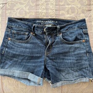 American Eagle Outfitters Blue Jean Shorts Mid-Rise